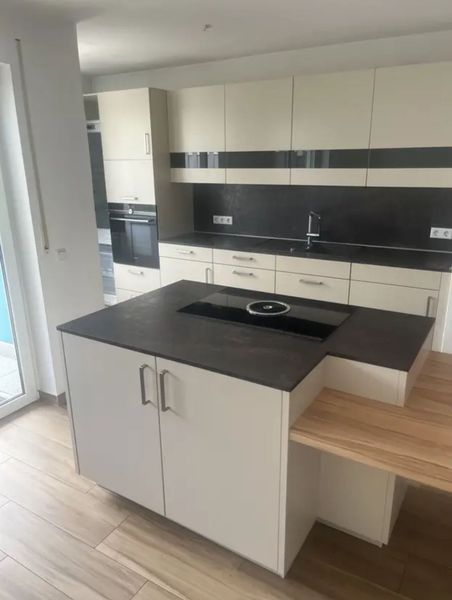 Moderne 2-Zimmer-Wohnung mit eigenem Garten und Terrasse in Waldkraiburg